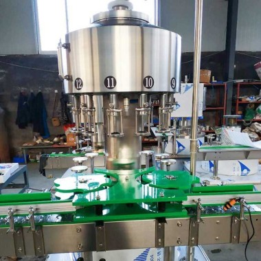 果酒灌裝機(jī) 省時(shí)省力 種類(lèi)多規(guī)格全 定量精度高 科能第3張