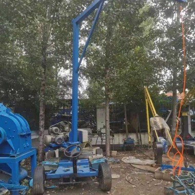 抓磚機(jī) 免燒磚廠 水泥透水磚 夾磚機(jī) 電動裝磚設(shè)備 宗源第5張