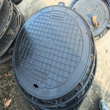 球墨鑄鐵井蓋 規(guī)格600x700x800x900mm 重型EN124D400第5張