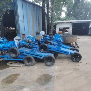 抓磚機(jī) 免燒磚廠 水泥透水磚 夾磚機(jī) 電動裝磚設(shè)備 宗源第1張